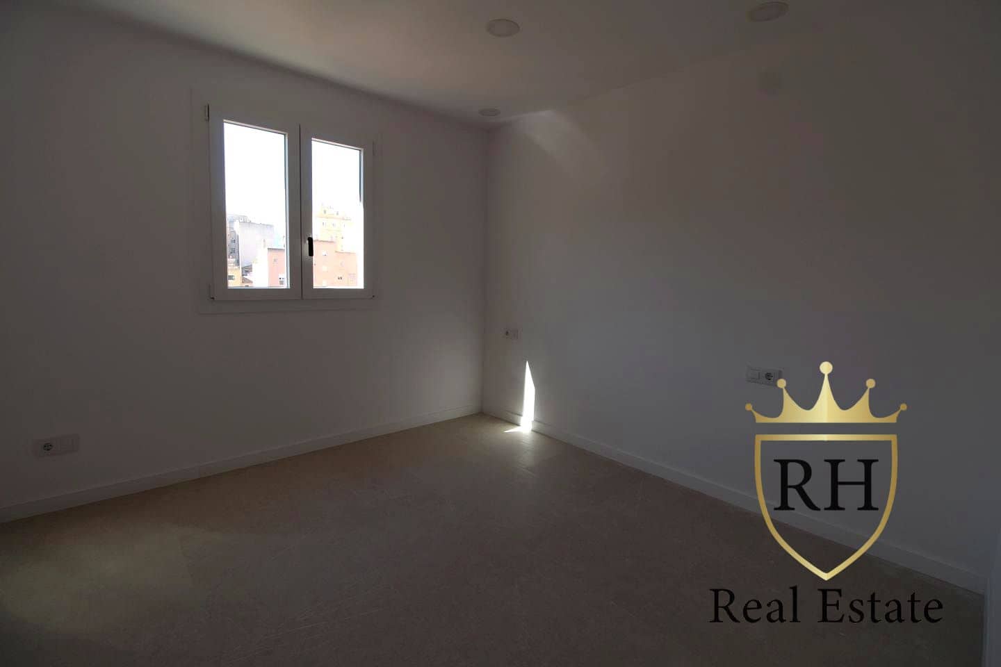 Piso de 3 habitaciones en Palma de Mallorca en venta - 450.000 € (Ref: 9130180)