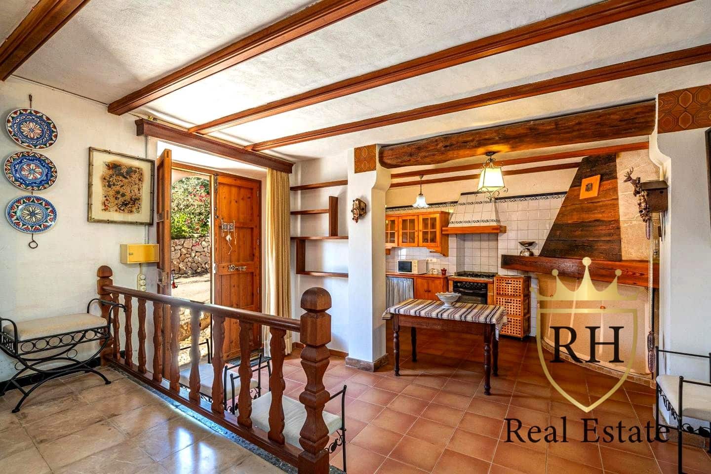 5 soveværelse Villa til salg i Selva med swimmingpool garage - € 795.000 (Ref: 9146652)