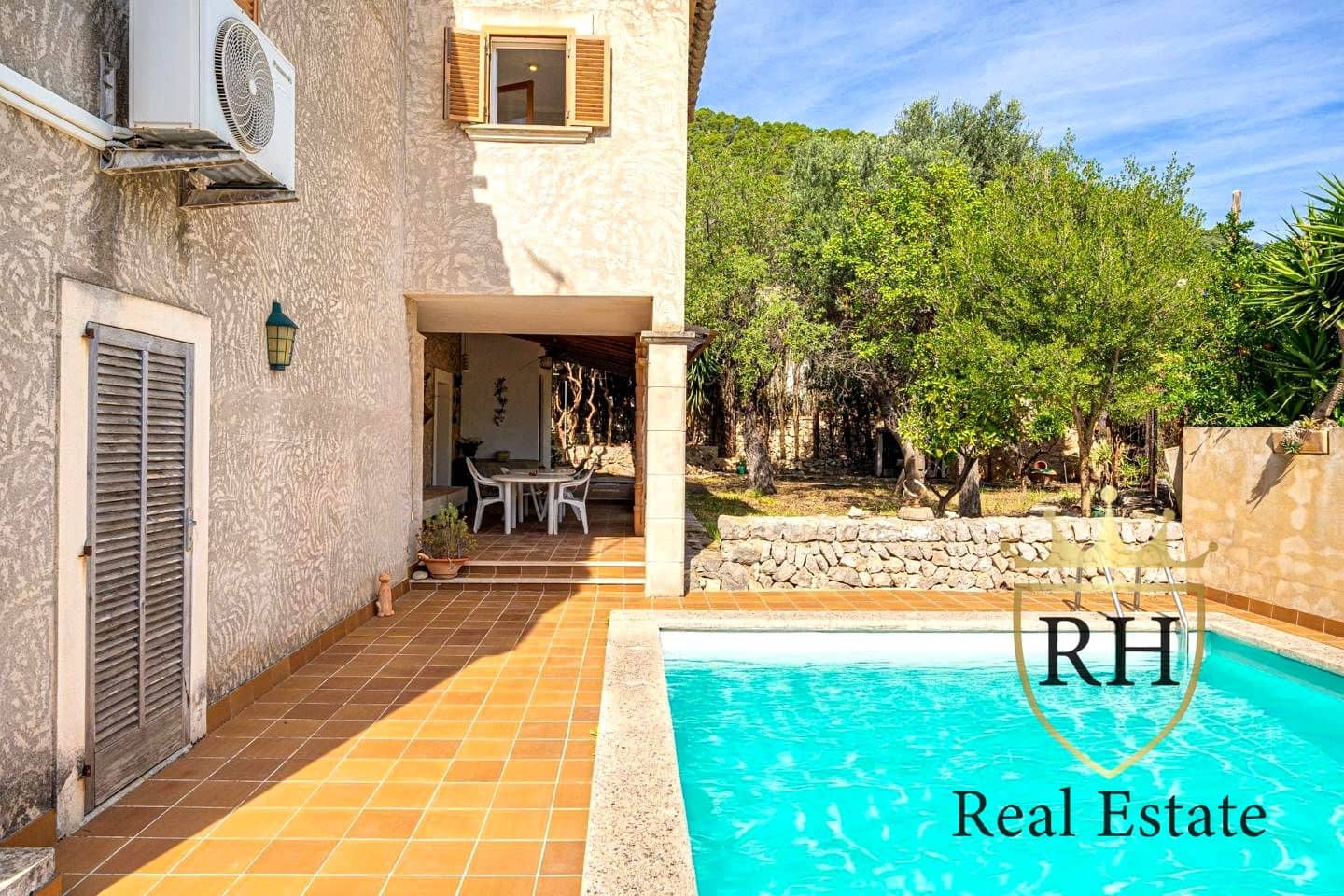 5 soveværelse Villa til salg i Selva med swimmingpool garage - € 795.000 (Ref: 9146652)