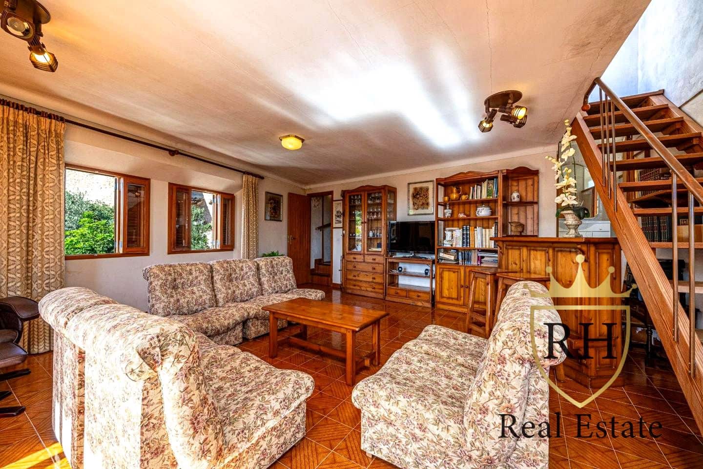 5 soveværelse Villa til salg i Selva med swimmingpool garage - € 795.000 (Ref: 9146652)