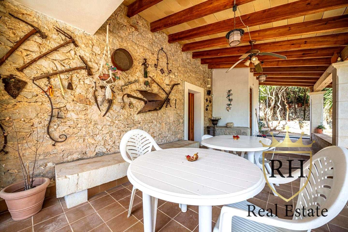 5 soveværelse Villa til salg i Selva med swimmingpool garage - € 795.000 (Ref: 9146652)