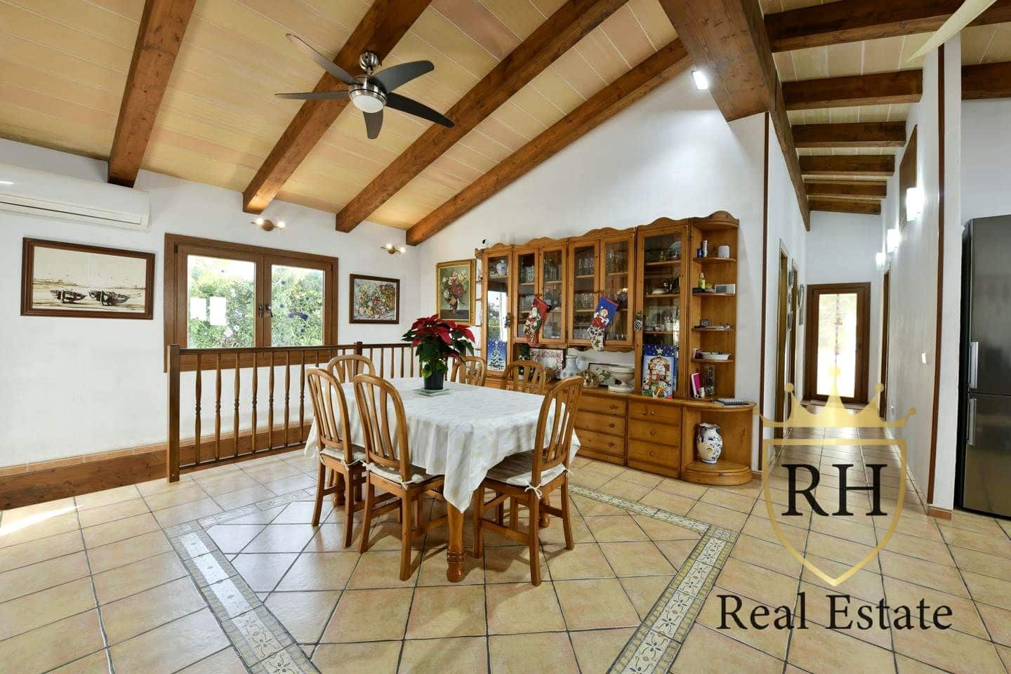 4 bedroom Villa for sale in Colonia de Sant Jordi - € 1,350,000 (Ref: 9467763)