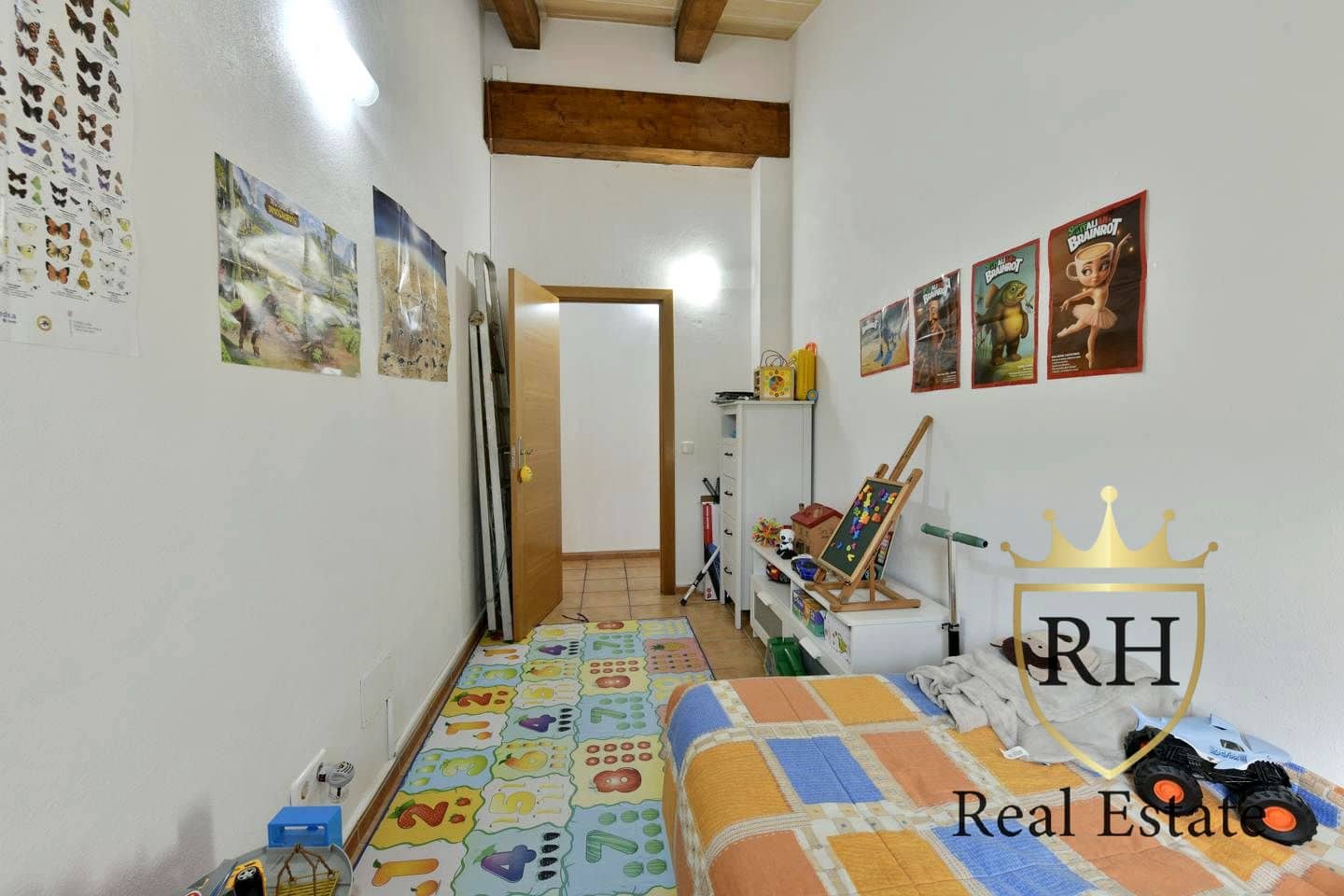 4 bedroom Villa for sale in Colonia de Sant Jordi - € 1,350,000 (Ref: 9467763)