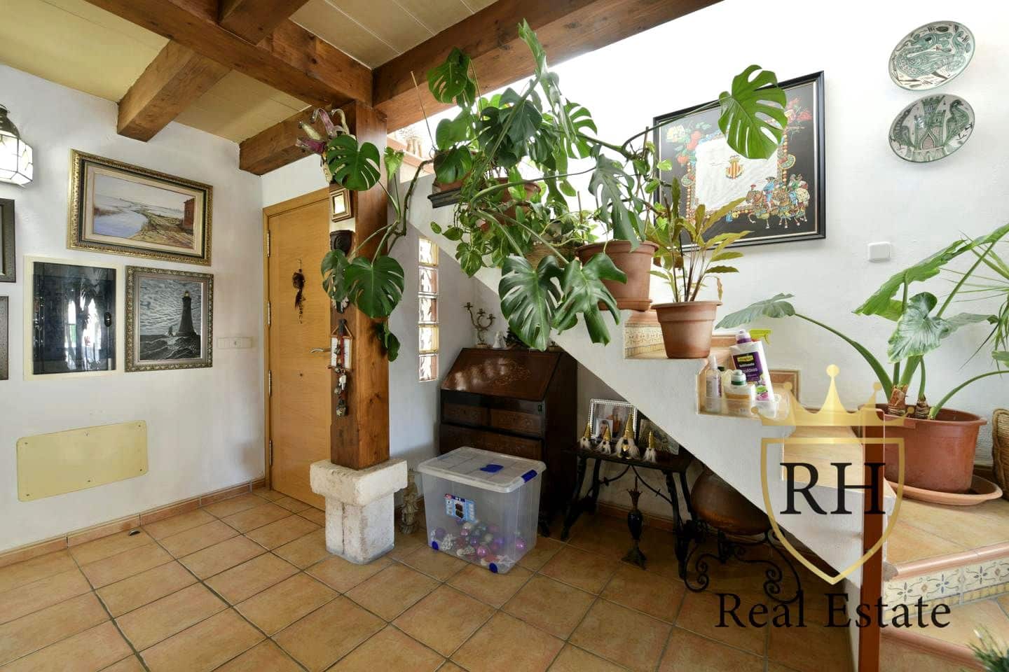 4 bedroom Villa for sale in Colonia de Sant Jordi - € 1,350,000 (Ref: 9467763)