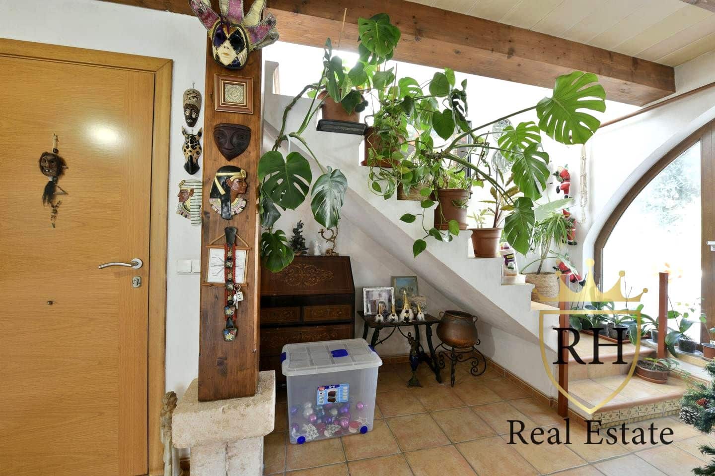 4 bedroom Villa for sale in Colonia de Sant Jordi - € 1,350,000 (Ref: 9467763)