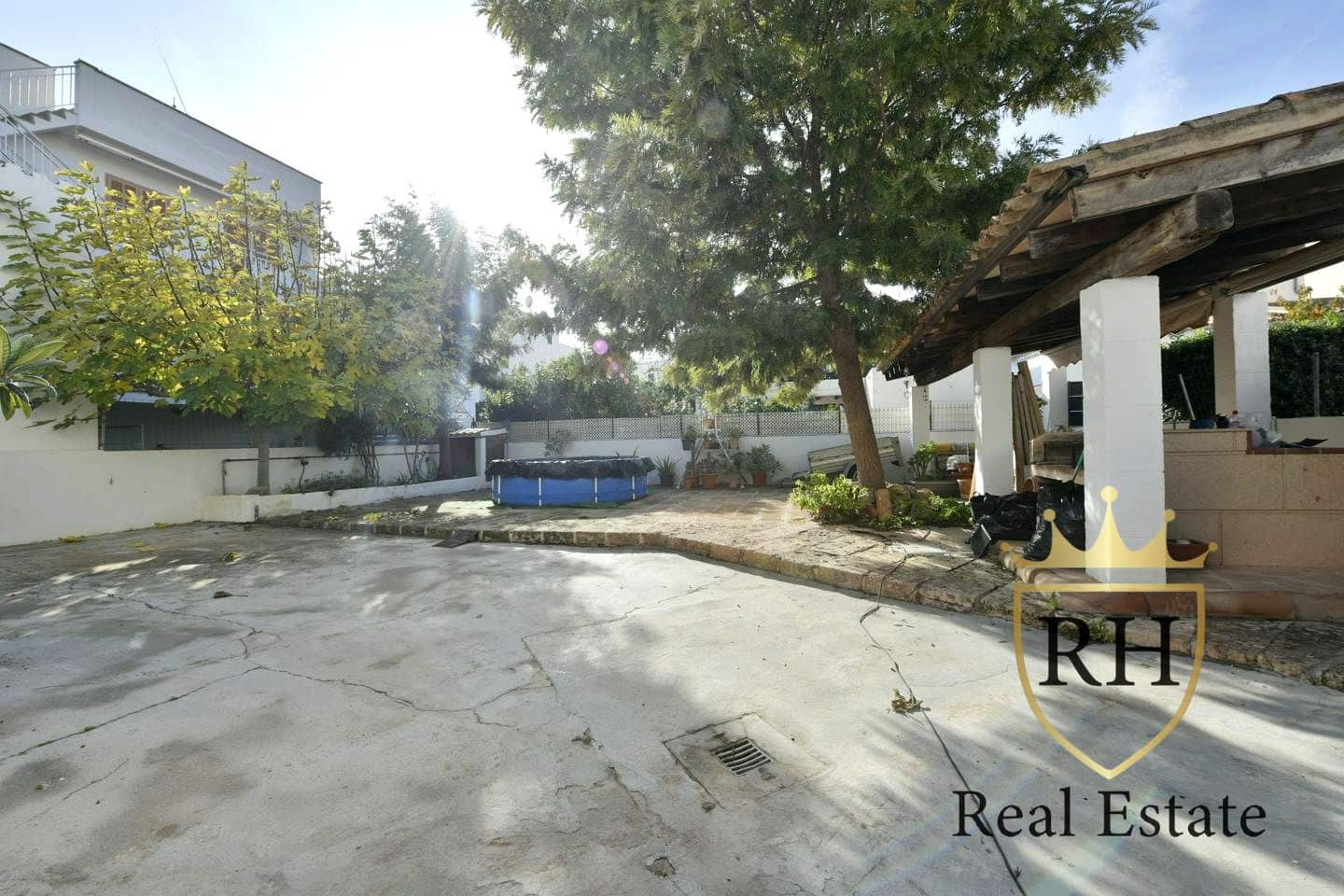 4 bedroom Villa for sale in Colonia de Sant Jordi - € 1,350,000 (Ref: 9467763)