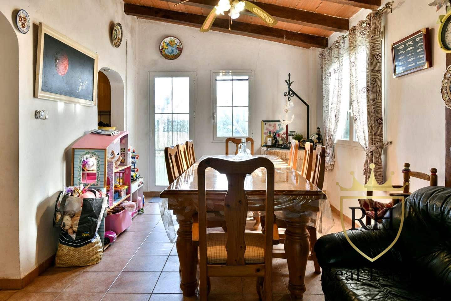 3 bedroom Villa for sale in Algaida with pool - € 599,000 (Ref: 9585250)