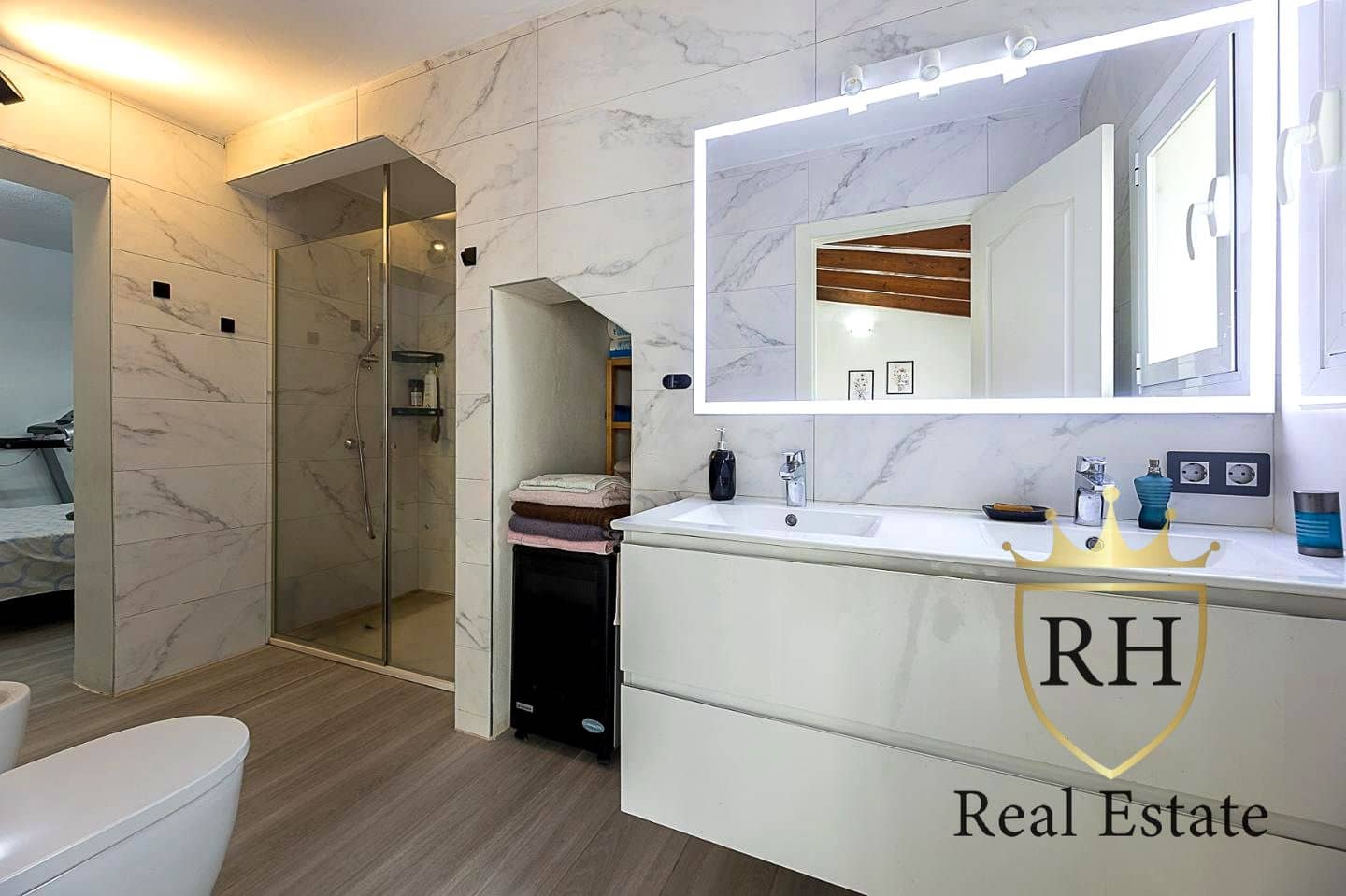 3 bedroom Villa for sale in L'Aranjassa / S'Aranjassa with garage - € 485,000 (Ref: 9624106)