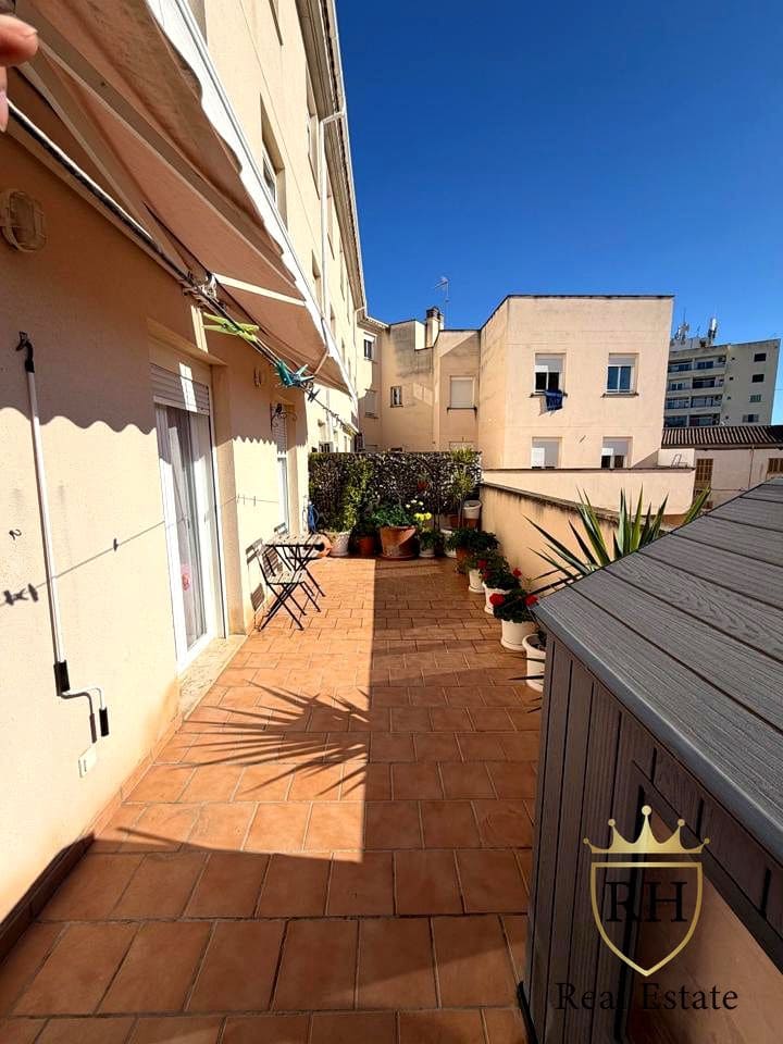 3 bedroom Flat for sale in Campos - € 355,000 (Ref: 9665248)