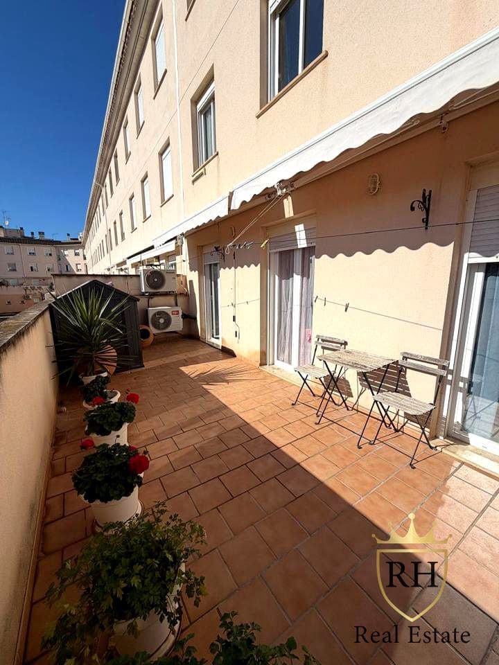 3 bedroom Flat for sale in Campos - € 355,000 (Ref: 9665248)