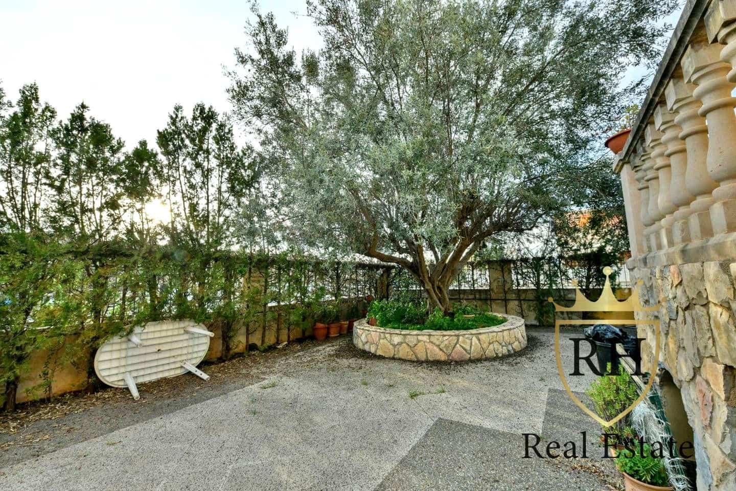 5 chambre Villa/Maison à vendre à Marratxi avec piscine garage - 800 000 € (Ref: 9684098)