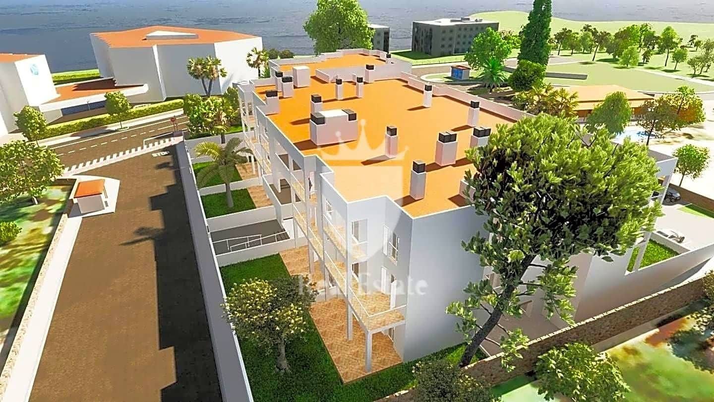 2 soverom Leilighet til salgs i Cala Bona med garasje - € 316 822 (Ref: 9688517)