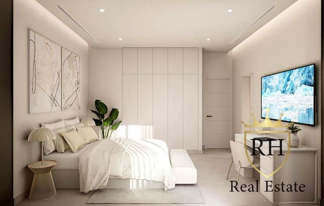 4 bedroom Villa for sale in Consell with pool garage - € 780,000 (Ref: 9716563)