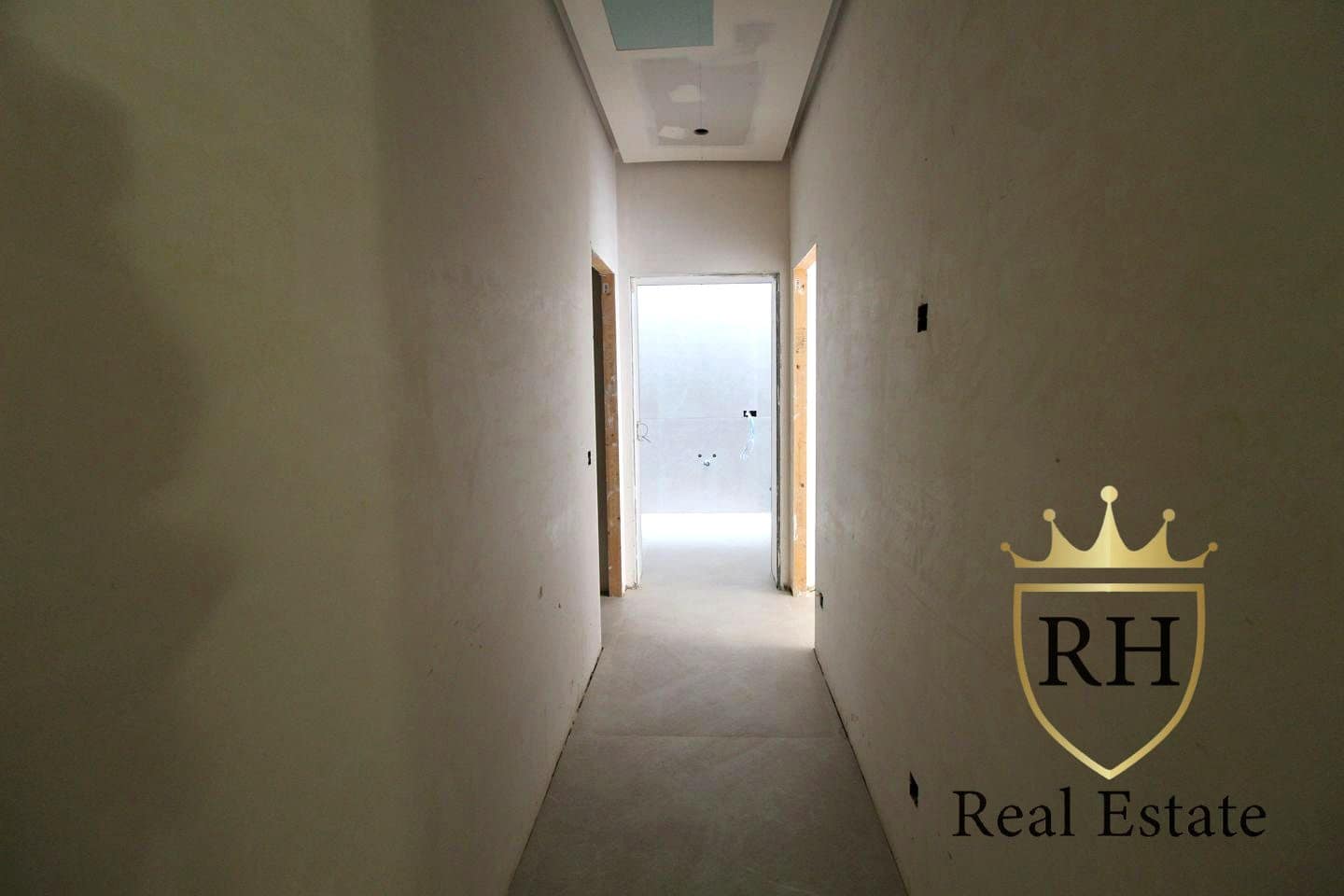 4 bedroom Villa for sale in Consell with pool garage - € 780,000 (Ref: 9716563)