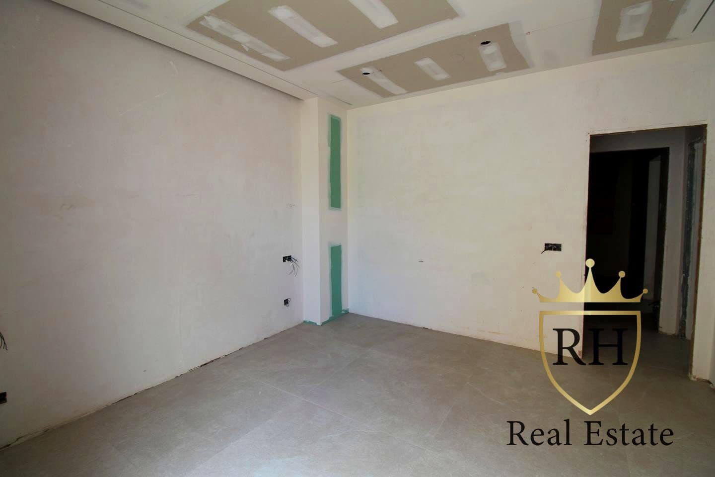 4 bedroom Villa for sale in Consell with pool garage - € 780,000 (Ref: 9716563)