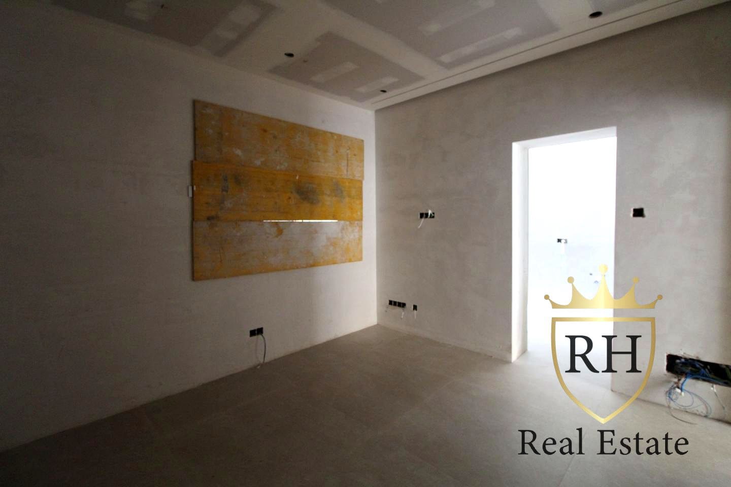 4 bedroom Villa for sale in Consell with pool garage - € 780,000 (Ref: 9716563)