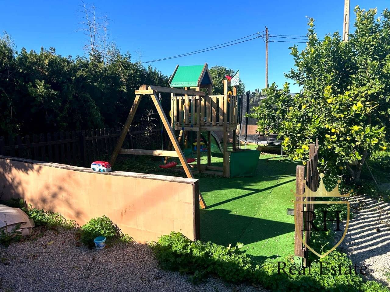 3 sovrum Finca/Hus på landet till salu i Llucmajor - 369 000 € (Ref: 9719179)