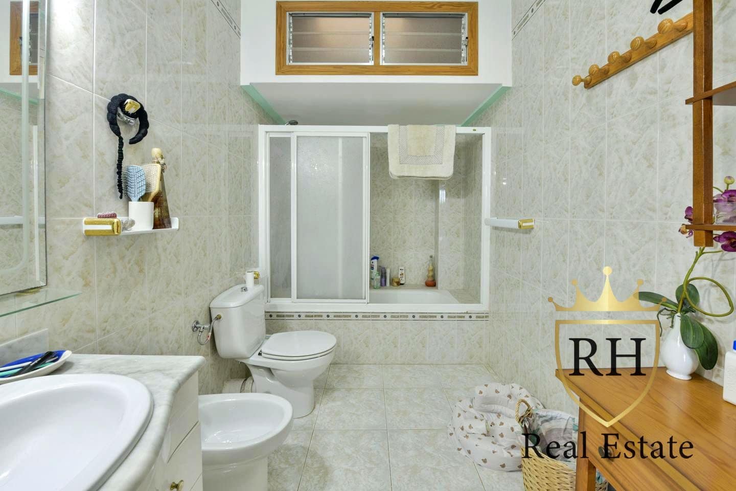 3 bedroom Flat for sale in Portocolom - € 479,000 (Ref: 9730869)