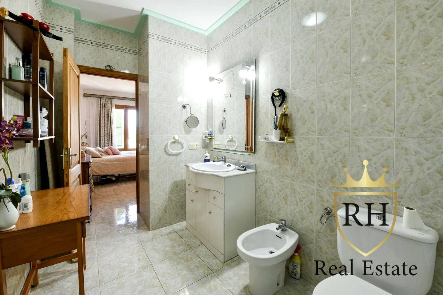 3 bedroom Flat for sale in Portocolom - € 479,000 (Ref: 9730869)