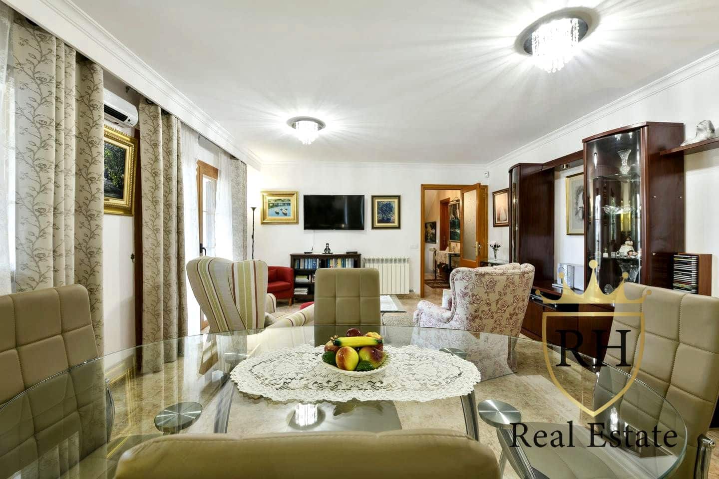 4 makuuhuone Huvila myytävänä paikassa Marratxi mukana 
autotalli - 891 000 € (Ref: 9749207)