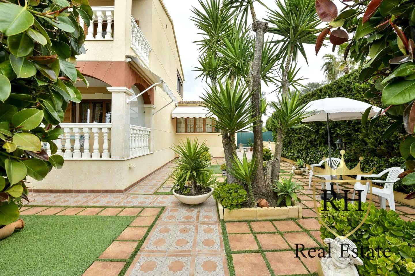 4 makuuhuone Huvila myytävänä paikassa Marratxi mukana 
autotalli - 891 000 € (Ref: 9749207)