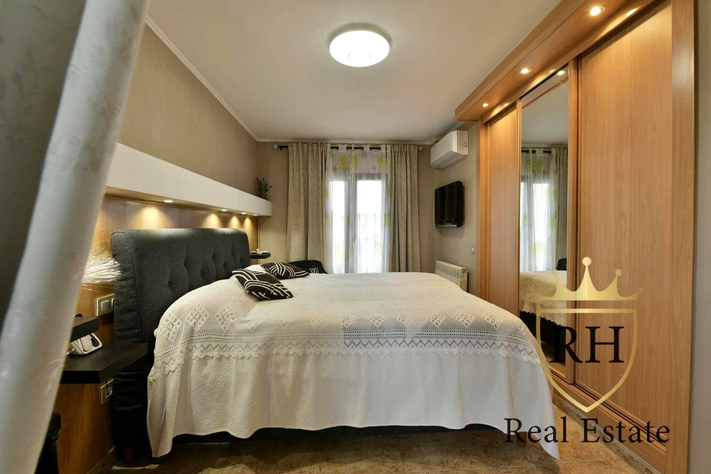 4 makuuhuone Huvila myytävänä paikassa Marratxi mukana 
autotalli - 891 000 € (Ref: 9749207)