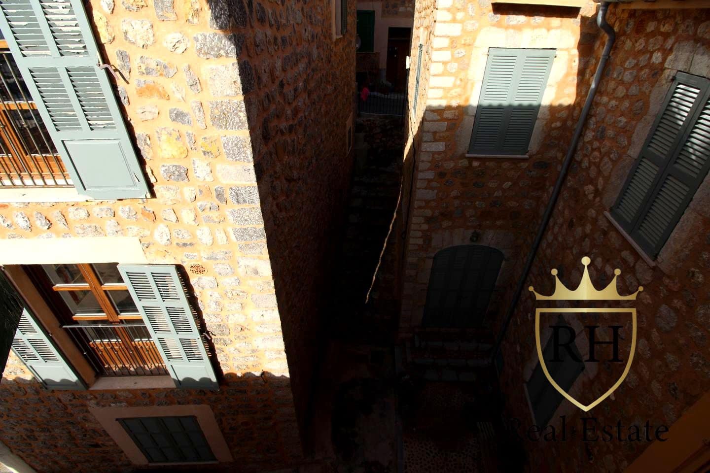 3 slaapkamer Flat te koop in Puerto de Soller / Port de Soller - € 700.000 (Ref: 9778943)