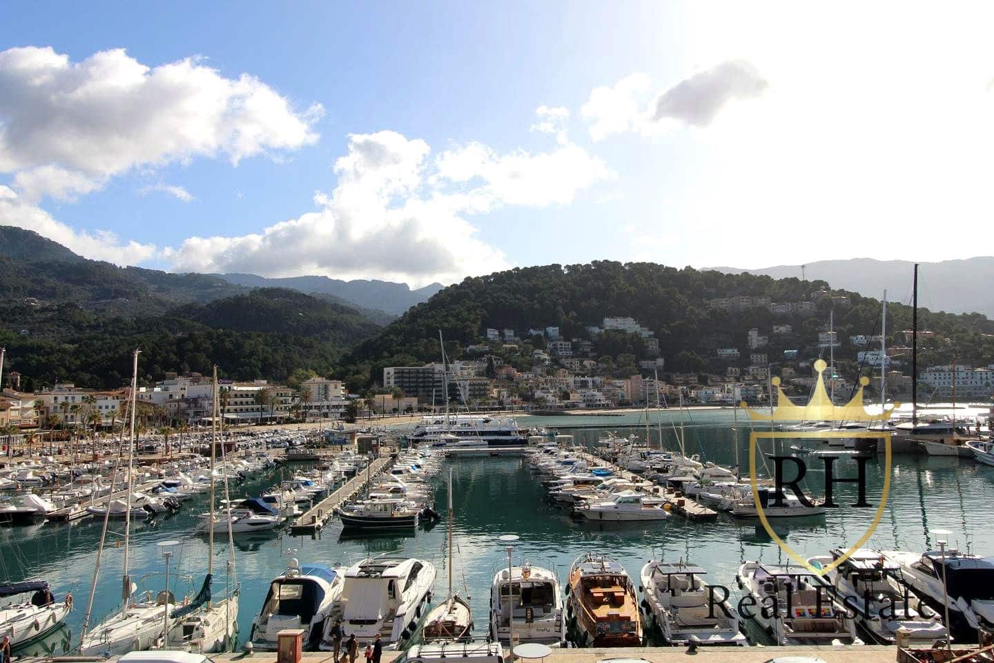 3 slaapkamer Flat te koop in Puerto de Soller / Port de Soller - € 700.000 (Ref: 9778943)