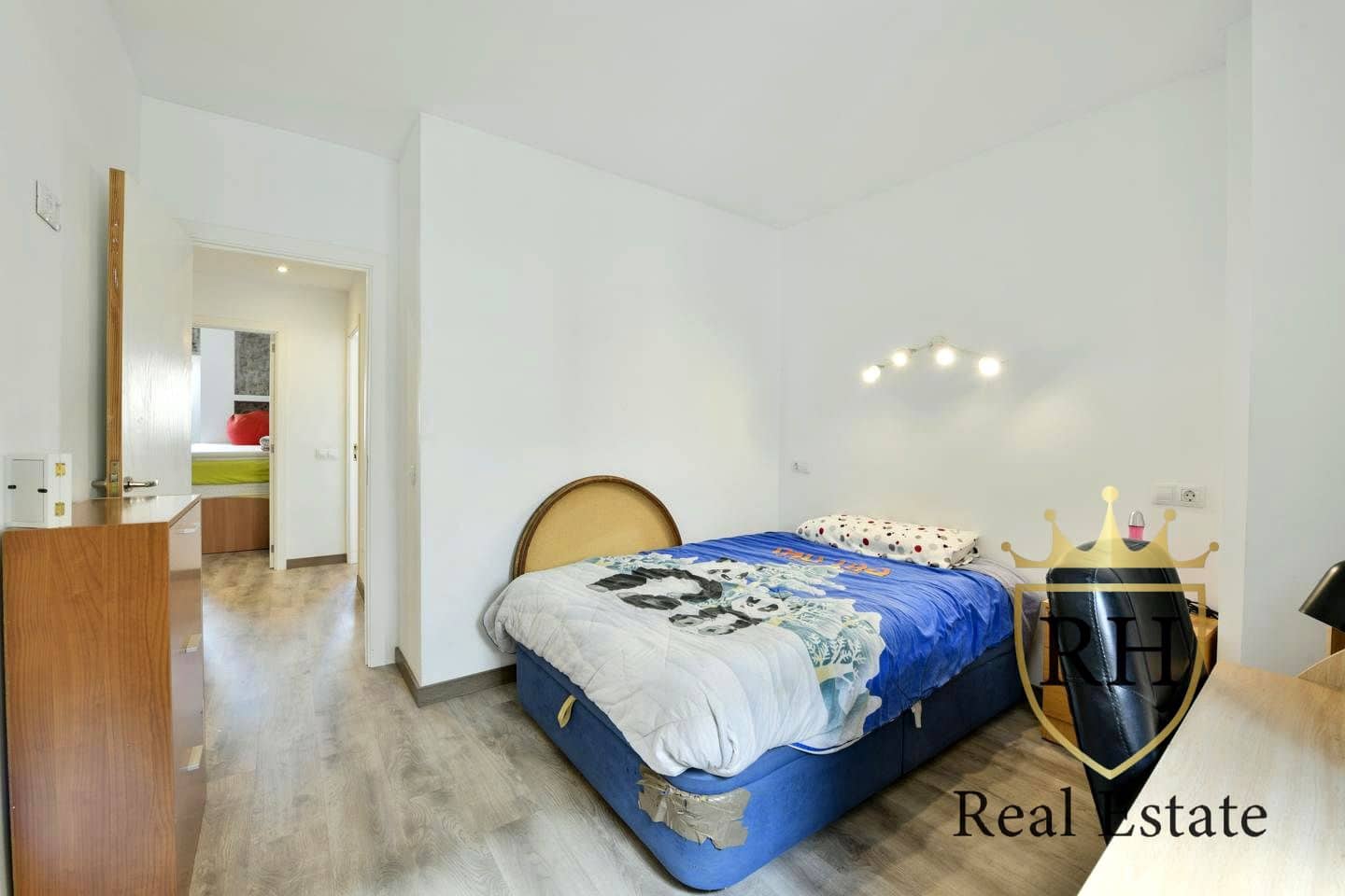 4 bedroom Flat for sale in L'Arenal / S'Arenal - € 399,000 (Ref: 9808936)