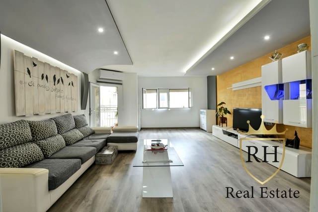 4 bedroom Flat for sale in L'Arenal / S'Arenal, Llucmajor - € 399,000 (Ref: 9808936)