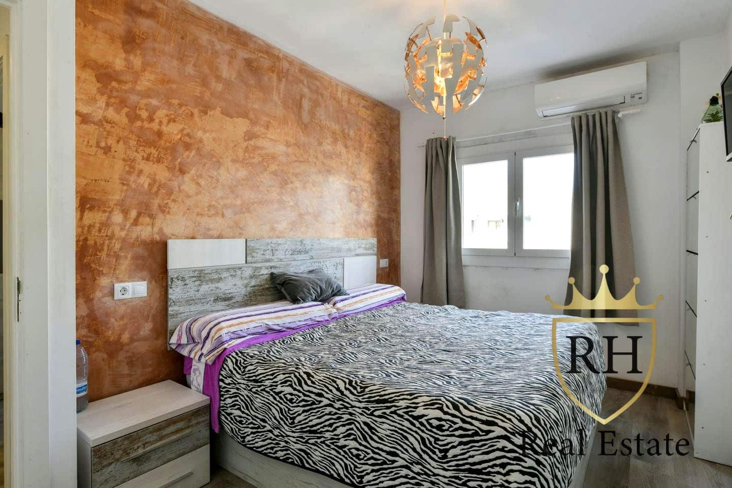 4 bedroom Flat for sale in L'Arenal / S'Arenal - € 399,000 (Ref: 9808936)