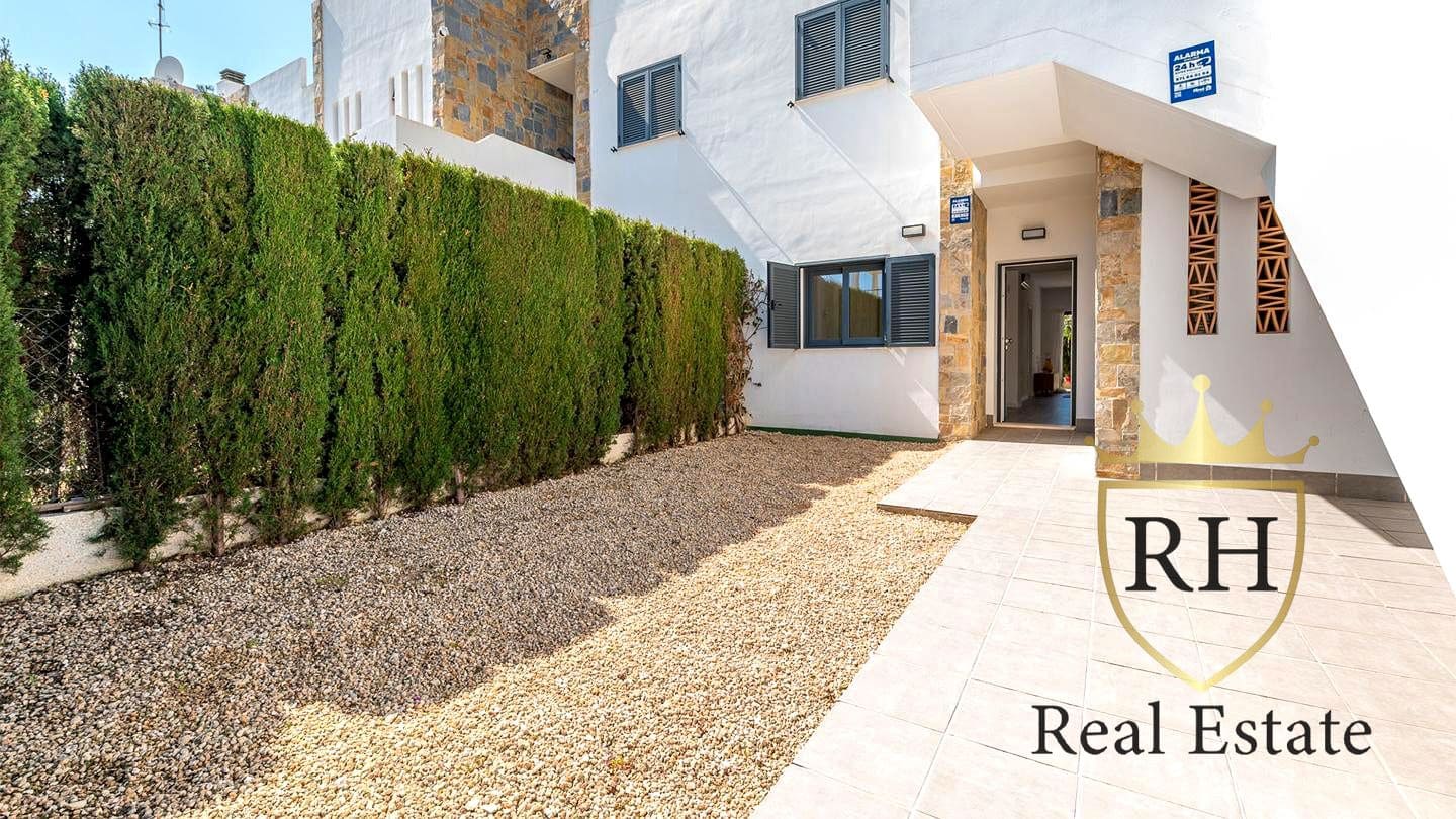 2 bedroom Bungalow for sale in Cala Murada - € 398,000 (Ref: 9827981)