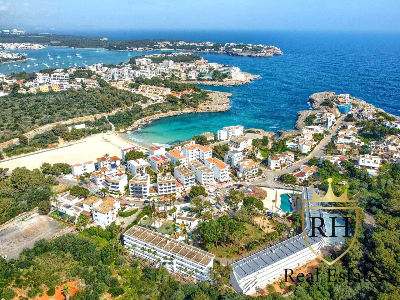 1 bedroom Flat for sale in Sant Antoni de Portmany - € 318,700 (Ref: 9850430)