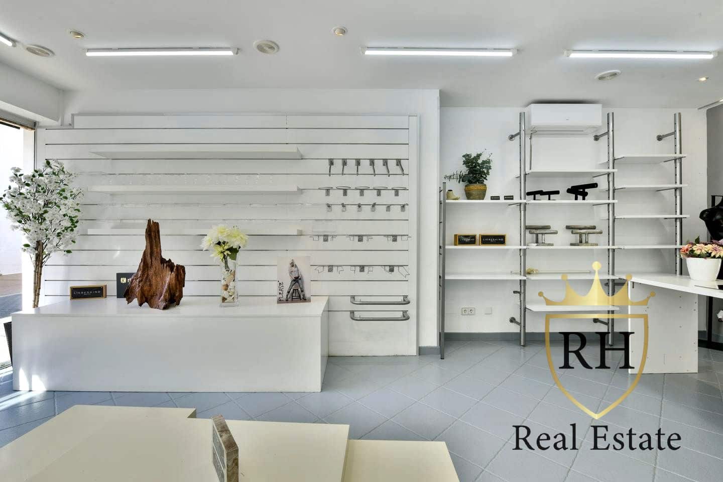 1 slaapkamer Bedrijf te huur in Puerto de Andratx - € 1.850 (Ref: 9867619)