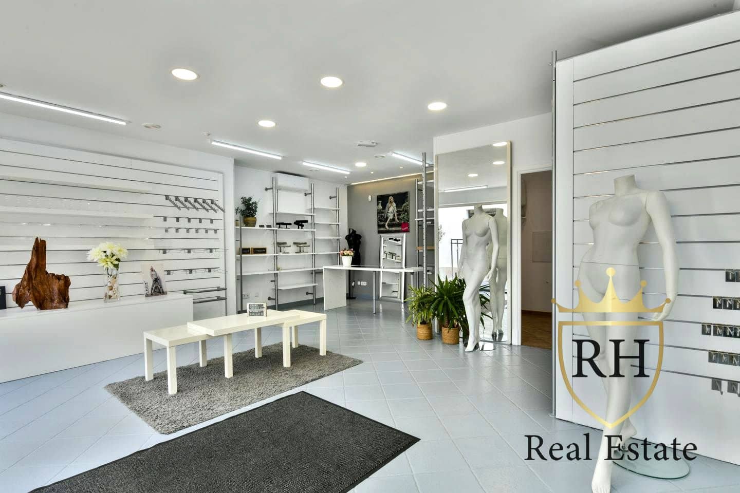 1 slaapkamer Bedrijf te huur in Puerto de Andratx - € 1.850 (Ref: 9867619)