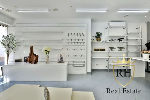 1 slaapkamer Bedrijf te huur in Puerto de Andratx, Andratx - € 1.850 (Ref: 9867619)