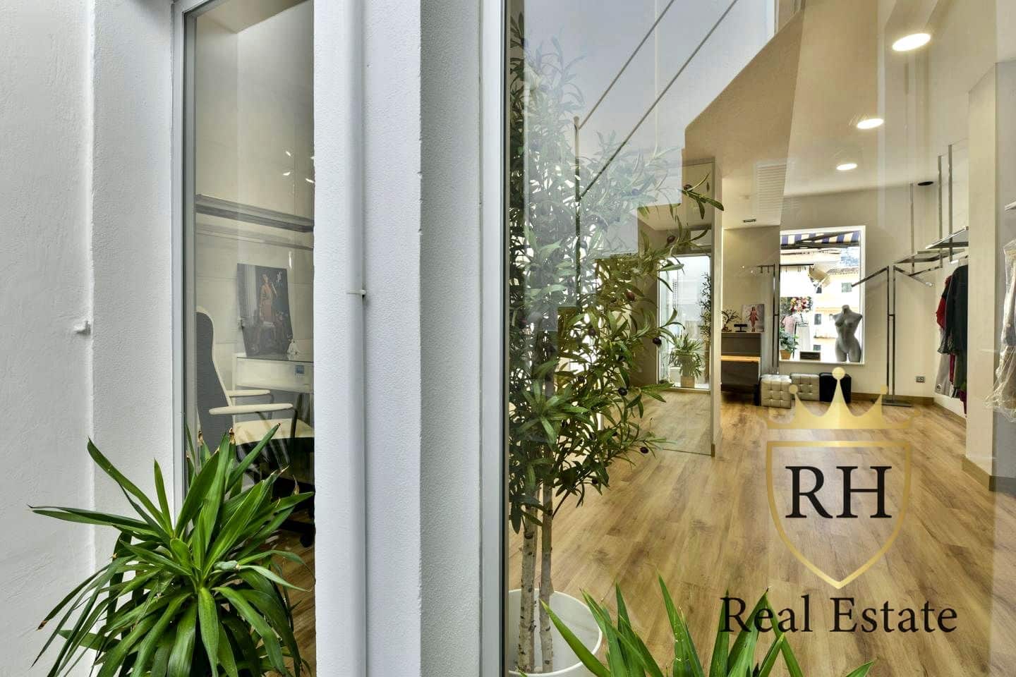 1 slaapkamer Bedrijf te huur in Puerto de Andratx - € 1.950 (Ref: 9867726)
