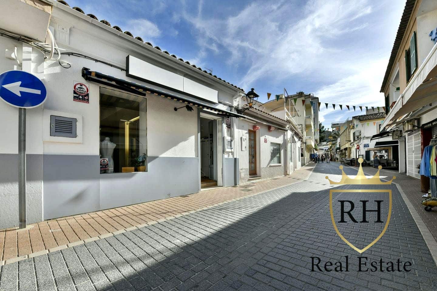 1 slaapkamer Bedrijf te huur in Puerto de Andratx - € 1.950 (Ref: 9867726)