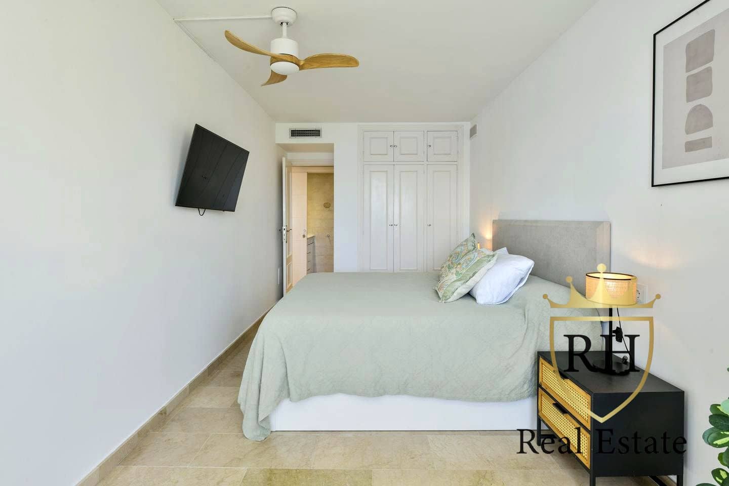 3 bedroom Flat for sale in Cala Vinyes / Cala Vinyas / Cala Vinas with pool garage - € 1,550,000 (Ref: 9895461)