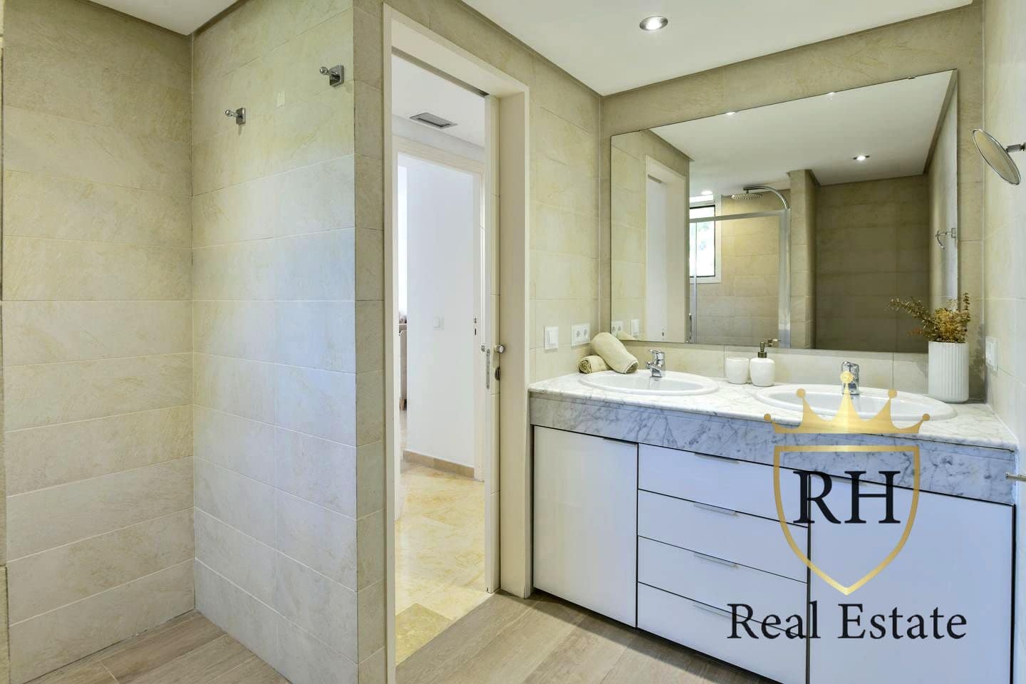 3 bedroom Flat for sale in Cala Vinyes / Cala Vinyas / Cala Vinas with pool garage - € 1,550,000 (Ref: 9895461)
