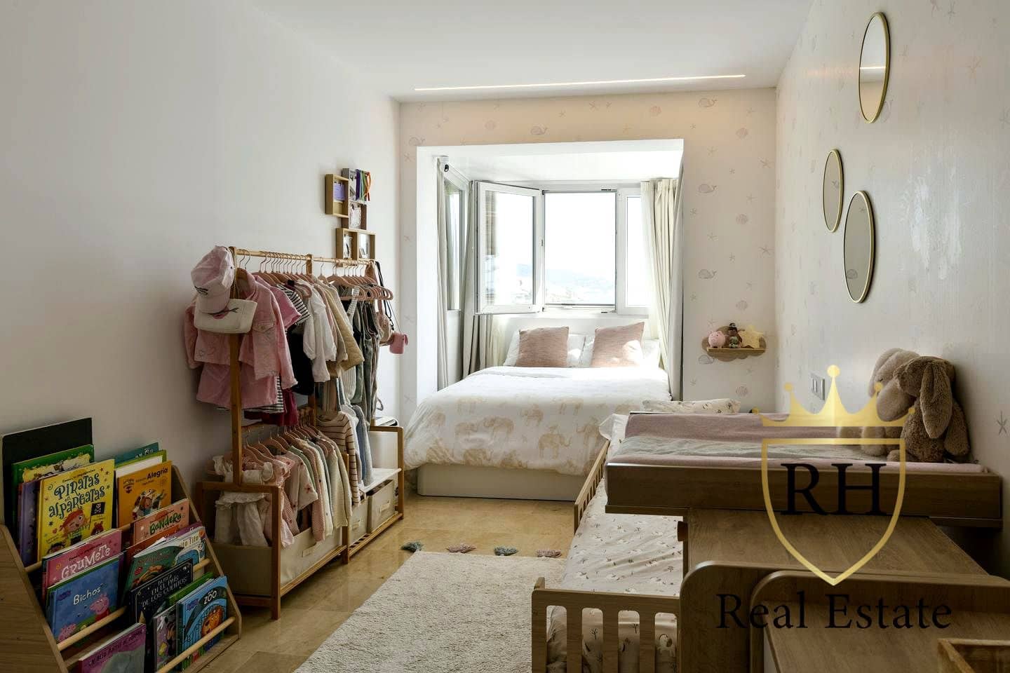 3 bedroom Flat for sale in Cala Vinyes / Cala Vinyas / Cala Vinas with pool garage - € 1,550,000 (Ref: 9895461)