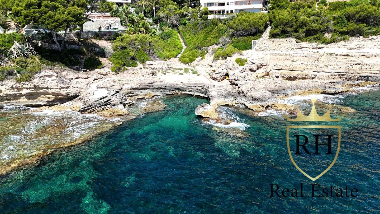 3 bedroom Flat for sale in Cala Vinyes / Cala Vinyas / Cala Vinas with pool garage - € 1,550,000 (Ref: 9895461)