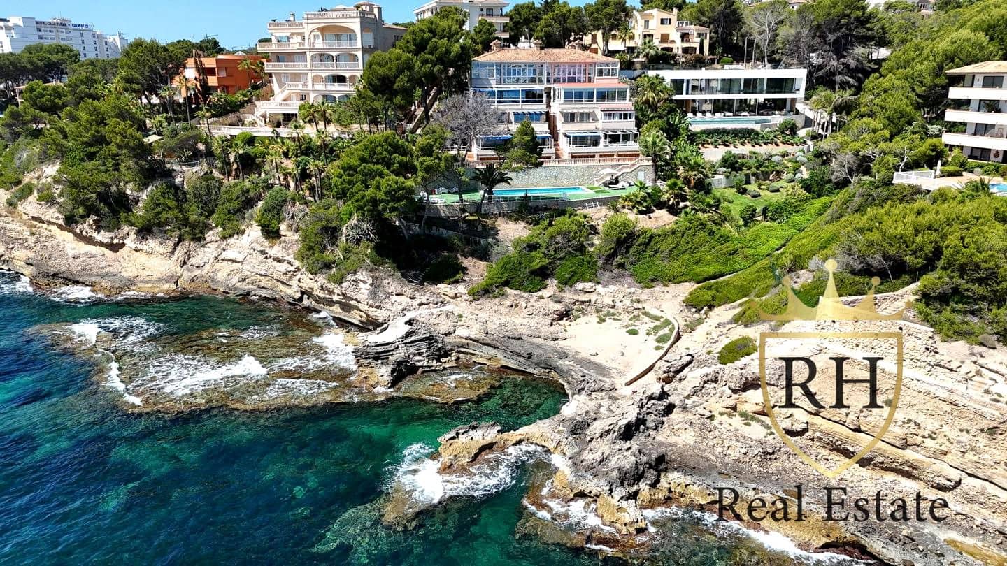 3 bedroom Flat for sale in Cala Vinyes / Cala Vinyas / Cala Vinas with pool garage - € 1,550,000 (Ref: 9895461)