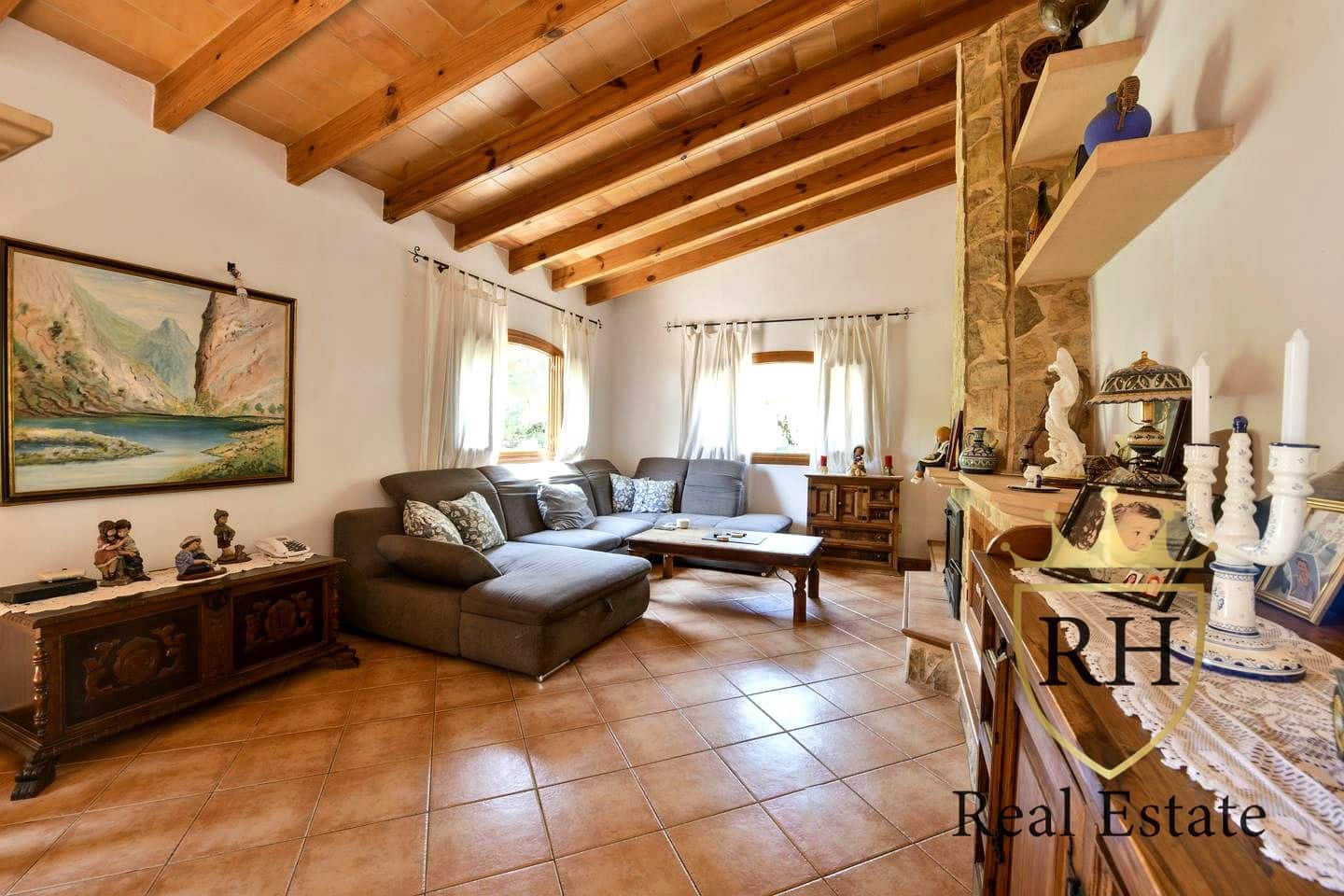 3 sovrum Finca/Hus på landet till salu i Arta med garage - 1 060 500 € (Ref: 9918843)