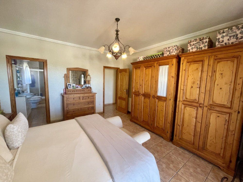 4 camera da letto Villa in vendita in Dona Pepa con garage - 699.900 € (Rif: 10003832)