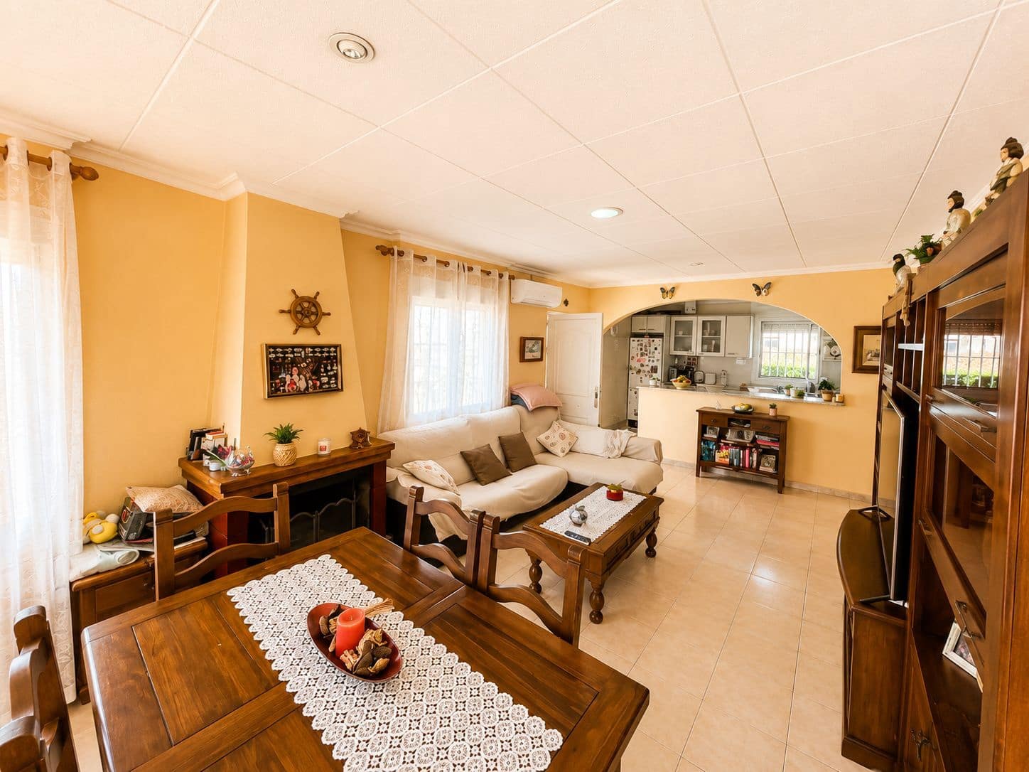 5 bedroom Villa for sale in Torrevieja with pool garage - € 399,000 (Ref: 10003835)