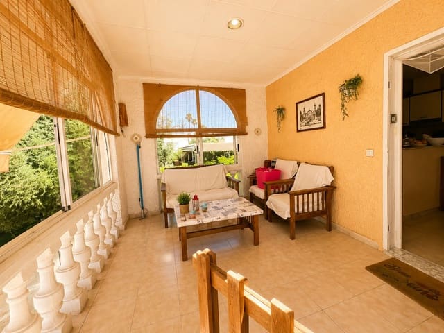 5 bedroom Villa for sale in El Chaparral - La Siesta - La Torreta, Torrevieja with pool garage - € 399,000 (Ref: 10003835)