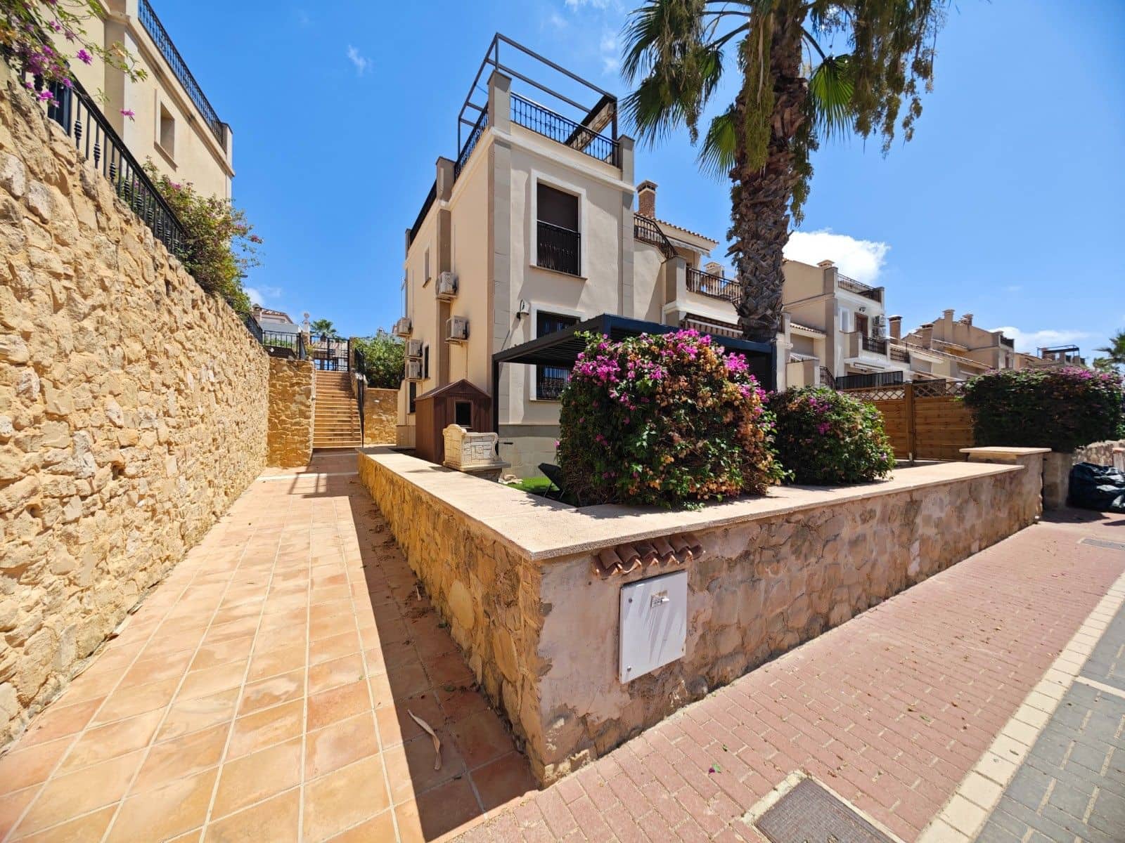 2 sovrum Lägenhet till salu i Algorfa - 205 000 € (Ref: 10003838)