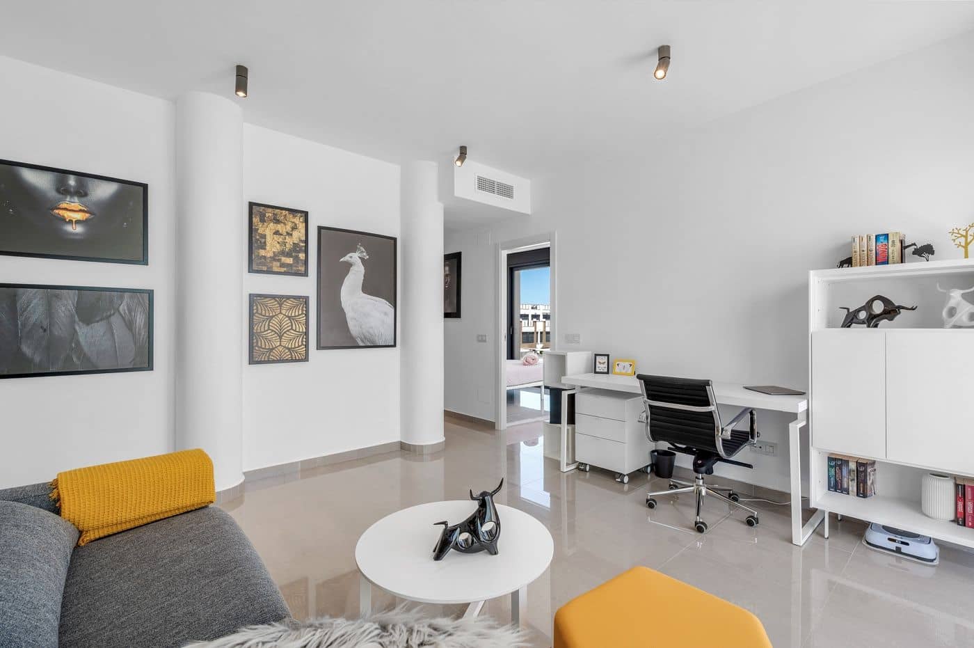 4 soveværelse Villa til salg i Guardamar del Segura - € 1.250.000 (Ref: 10003848)
