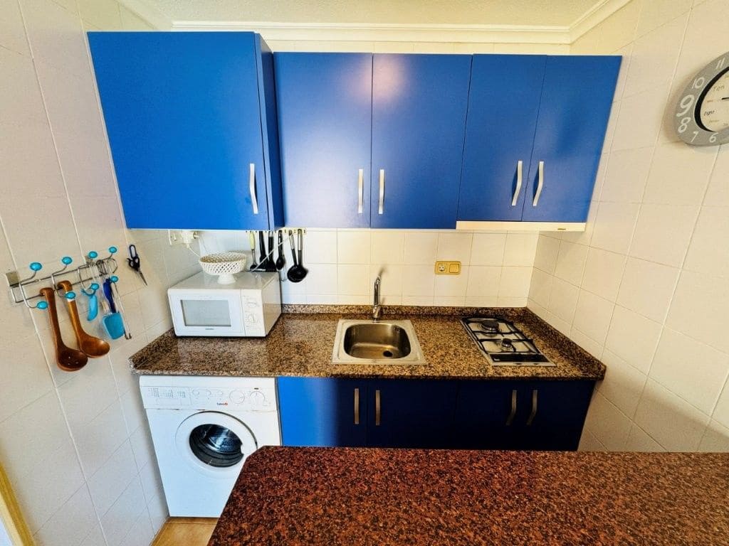 1 quarto Apartamento para venda em Torrevieja com piscina - 125 000 € (Ref: 10003850)